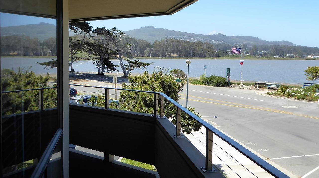 Baywood Inn Bed&Breakfast Exterior foto